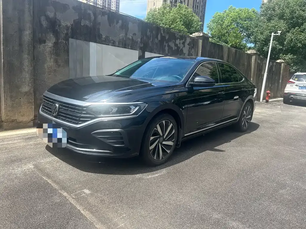 Volkswagen Passat — фото 7