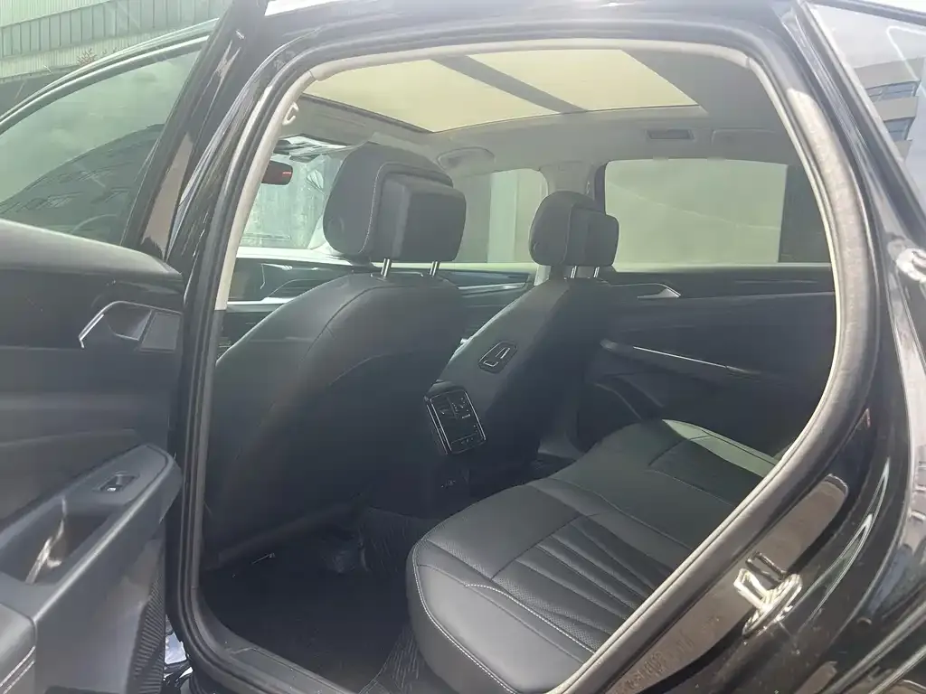 Volkswagen Passat — фото 6