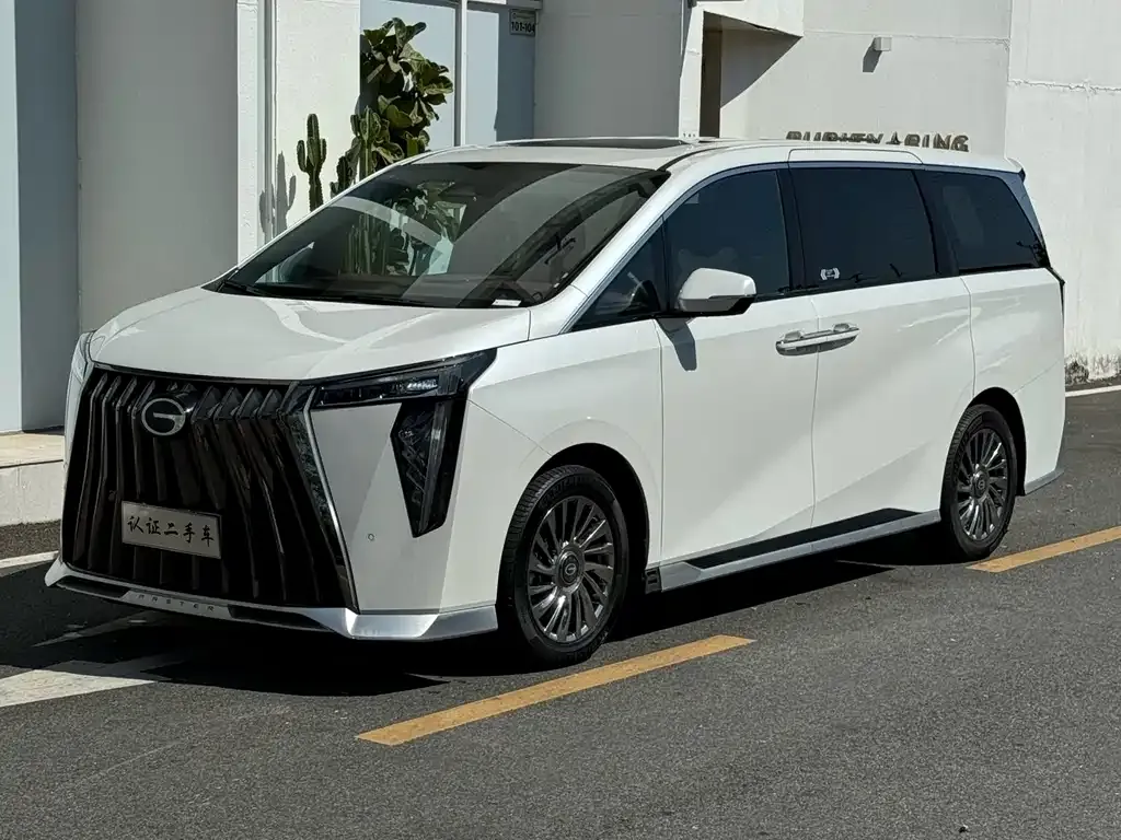 GAC Motor Trumpchi M8 — фото 1