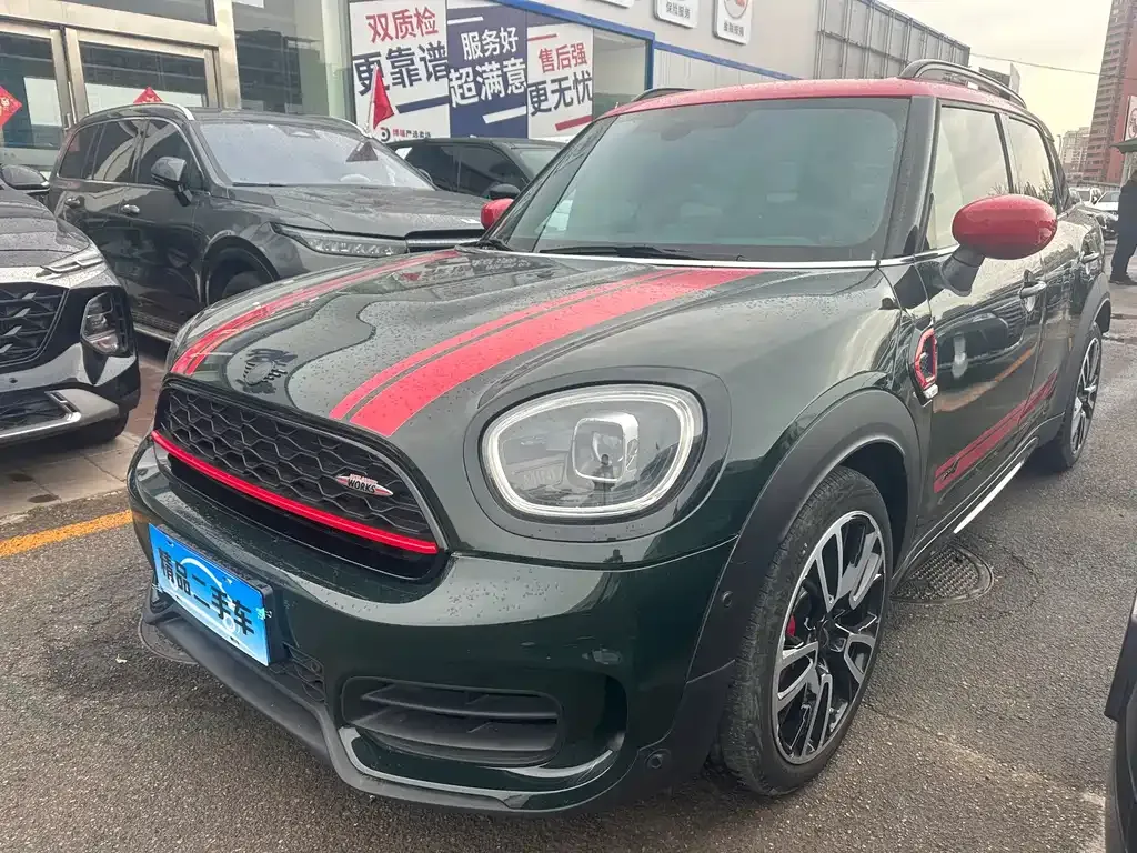 MINI Countryman JCW — фото 1