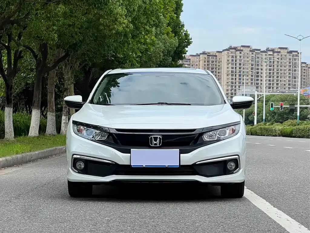 Honda Civic — фото 2