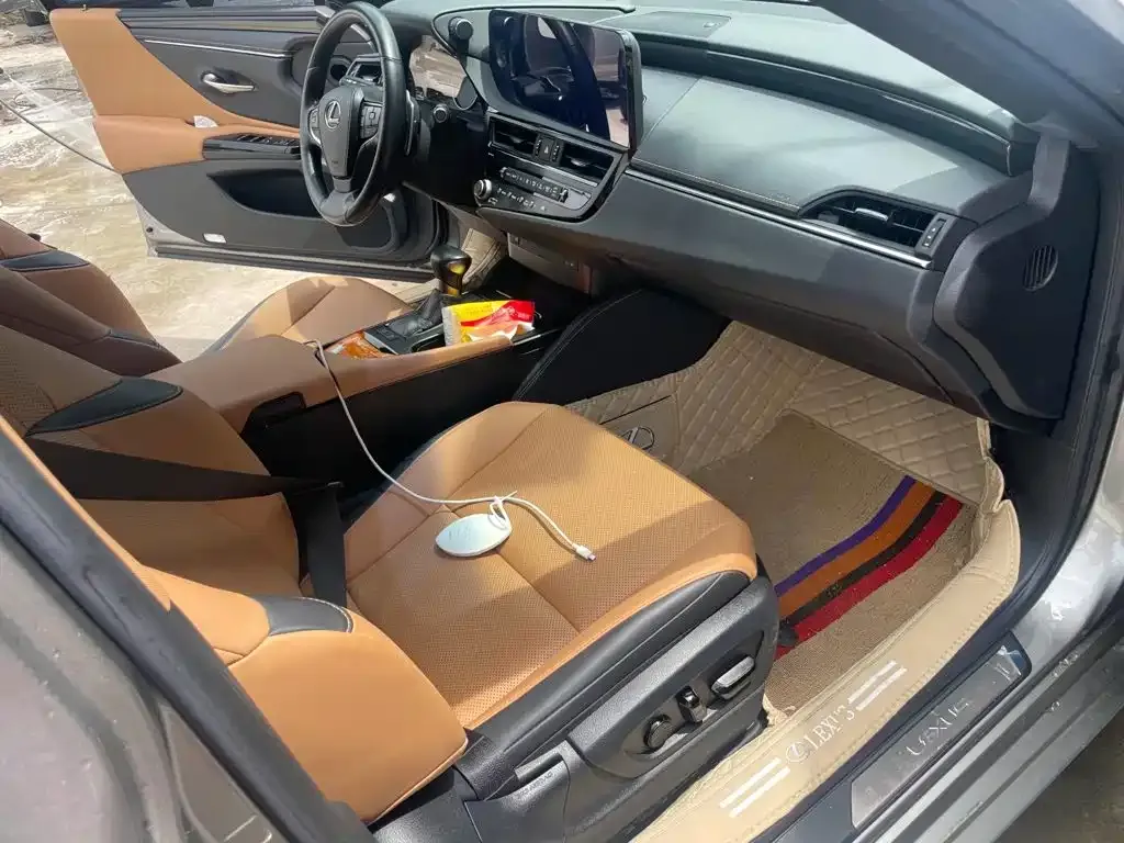 Lexus ES 2024 из CN, фото 9
