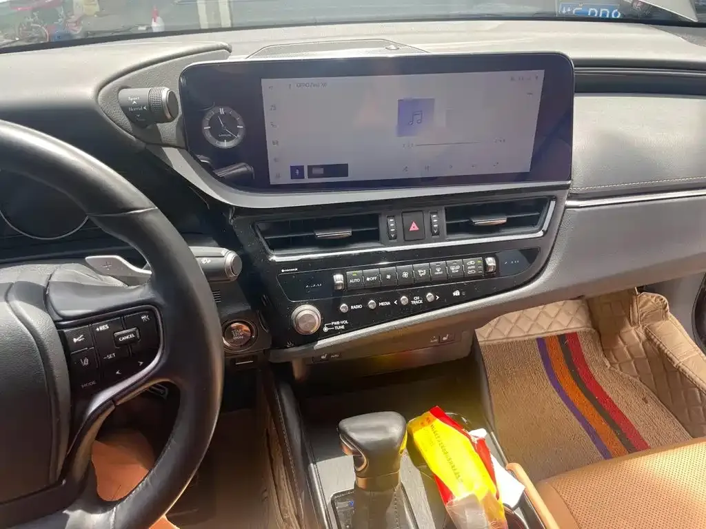 Lexus ES 2024 из CN, фото 8