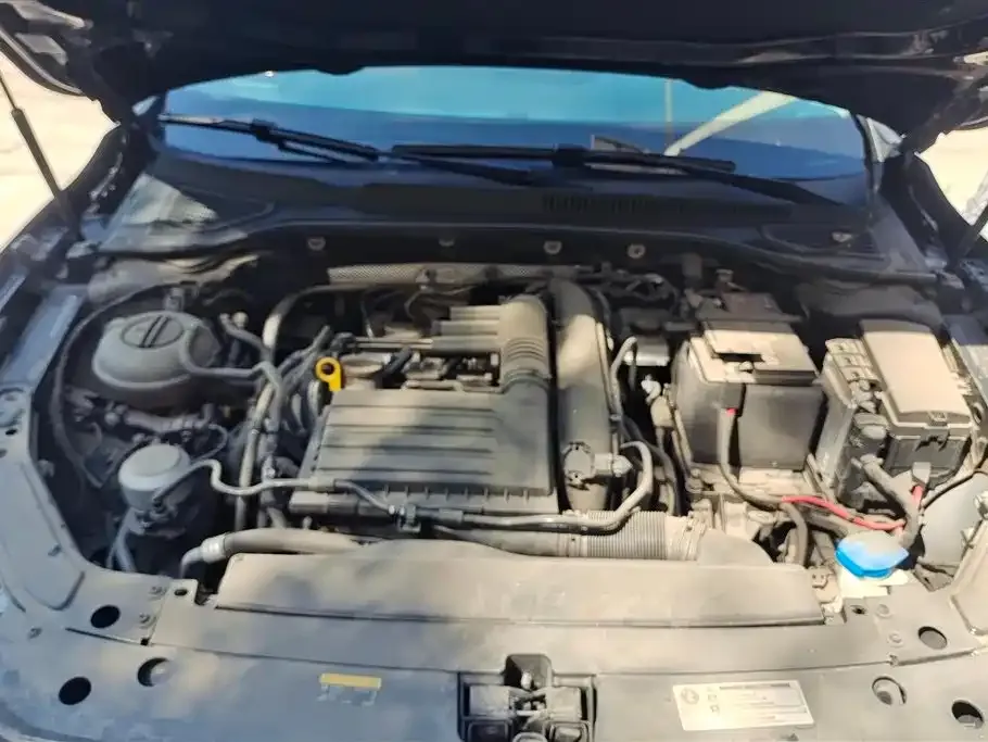 Volkswagen Passat — фото 7