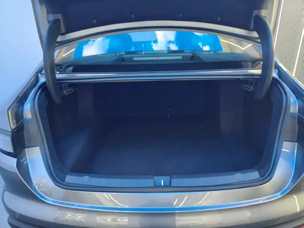 BYD Seal 05 DM-i — фото 3
