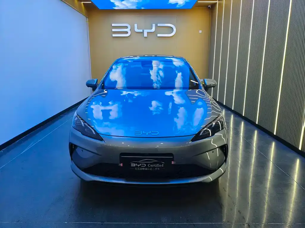 BYD Seal 05 DM-i — фото 7