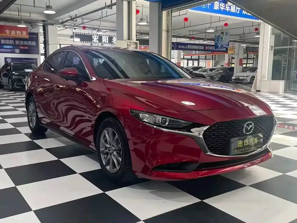 Mazda 3 Axela — фото 10