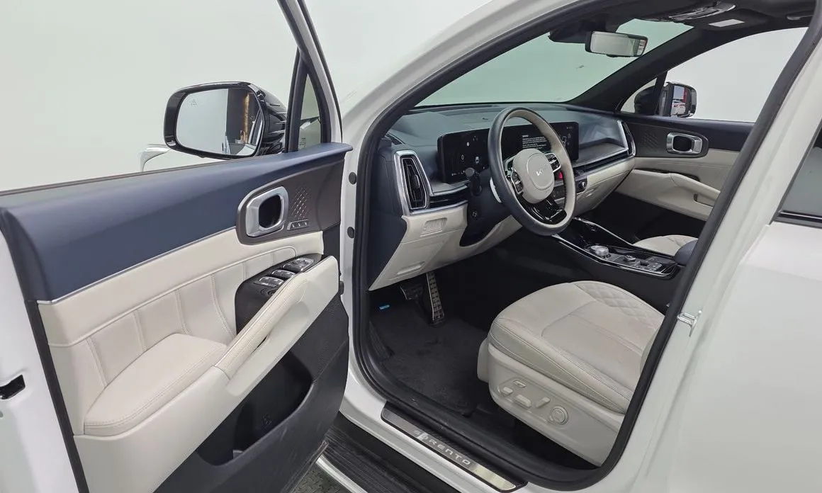 Kia Sorento — фото 7