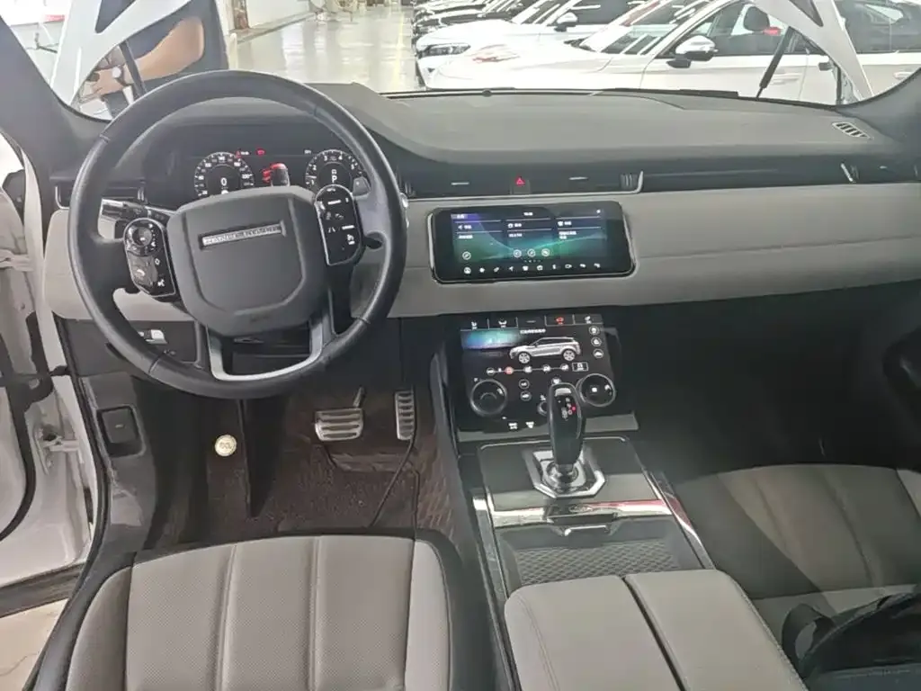 Land Rover Evoque — фото 7