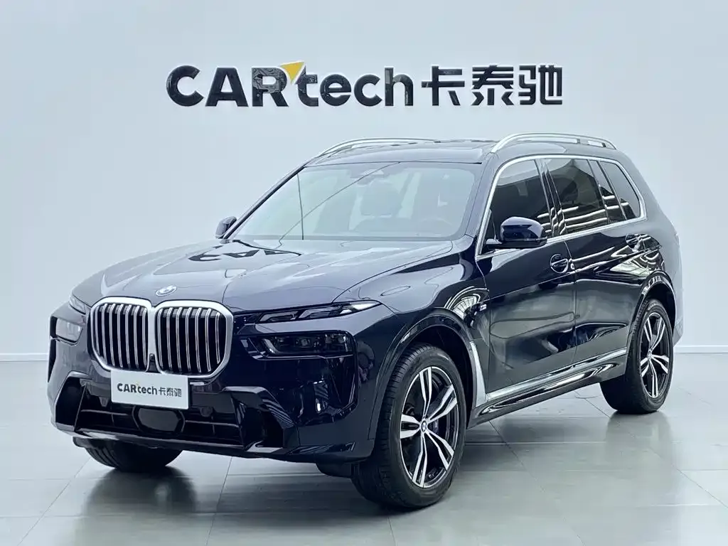 BMW X7 — фото 1