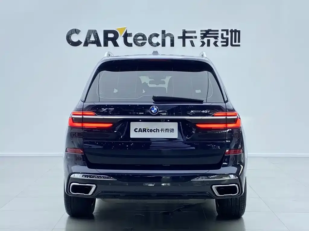 BMW X7 — фото 2