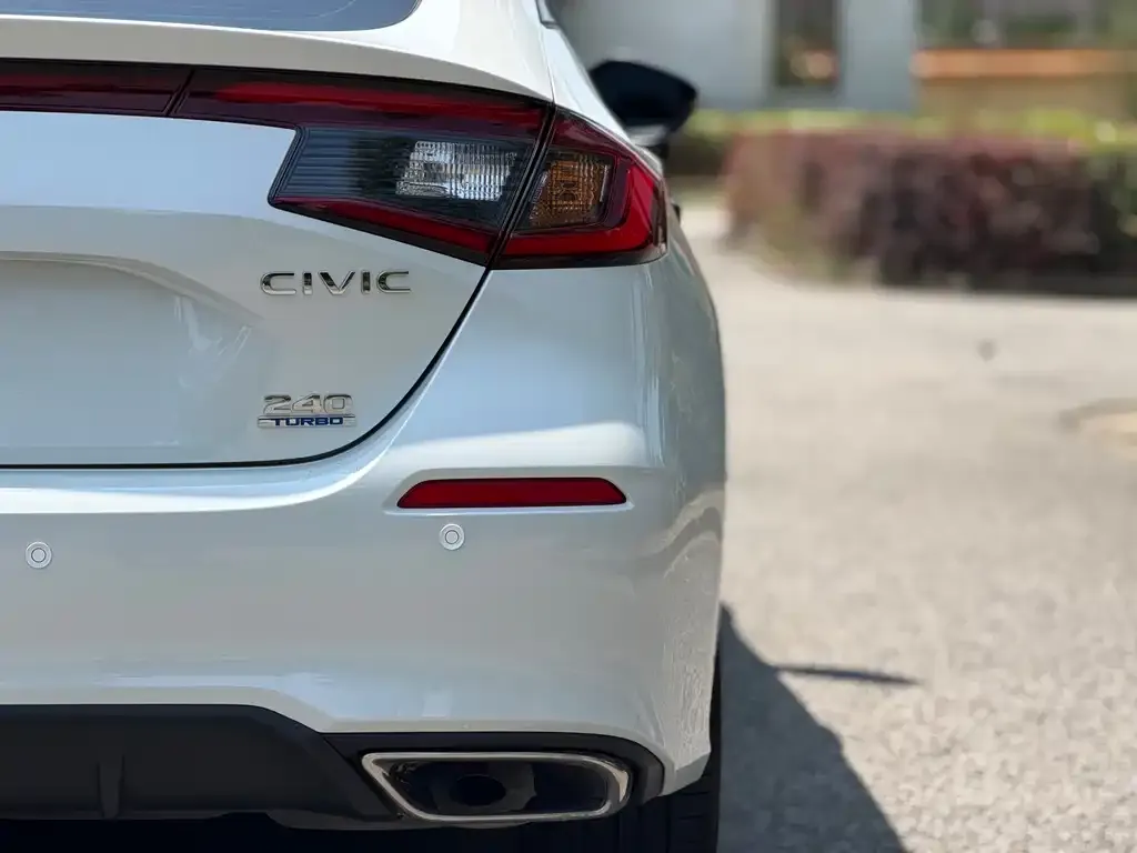 Honda Civic — фото 2