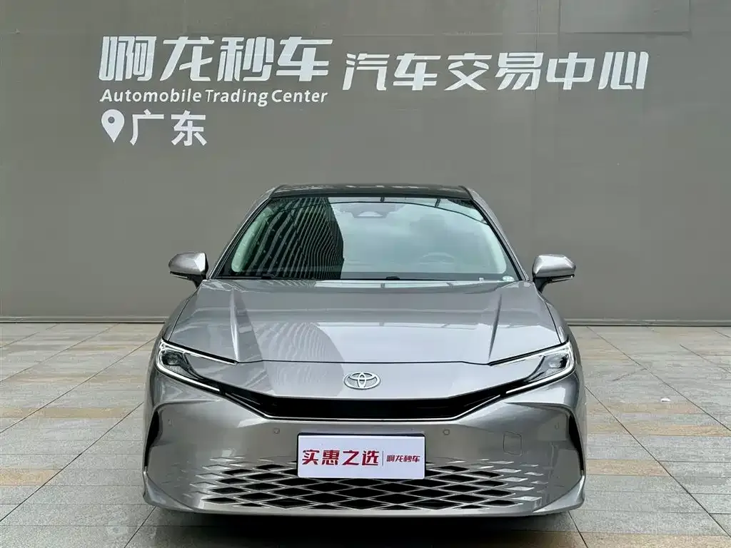 Toyota Camry 2024 из CN, фото 4
