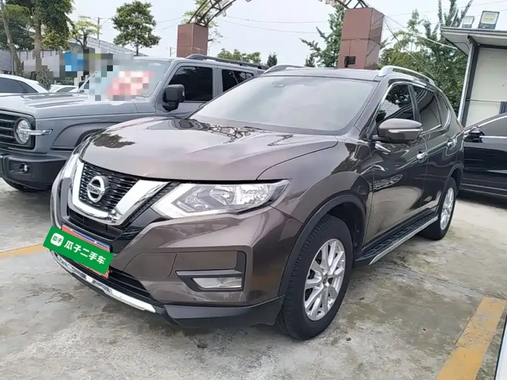 Nissan X-Trail — фото 9