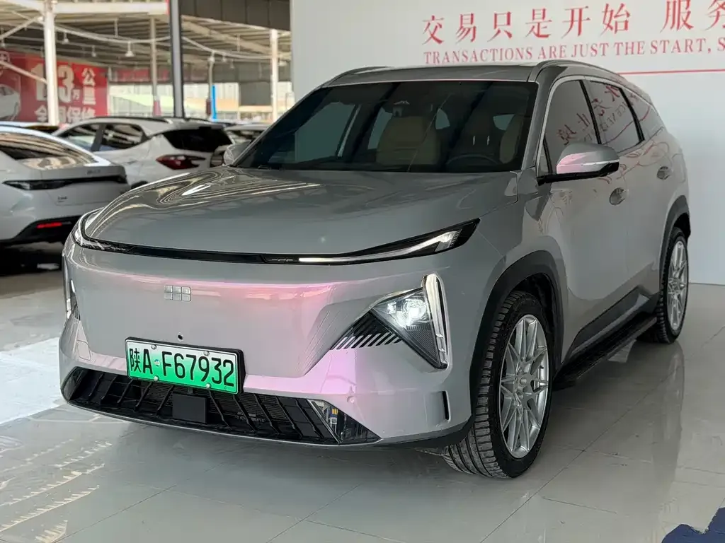 Geely Galaxy L7 — фото 1