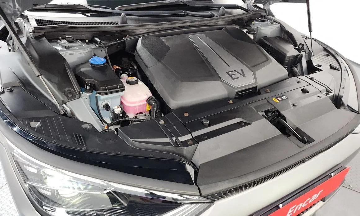 Kia EV6 — фото 9