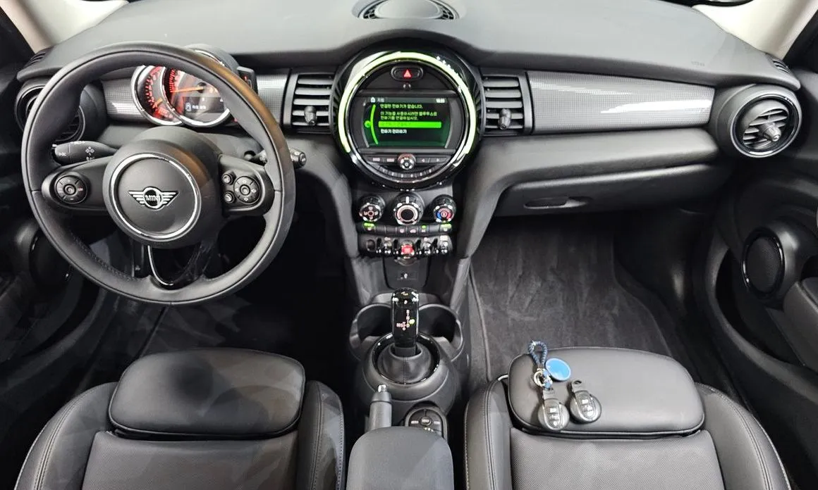 Mini Cooper 2021 из KR, фото 6