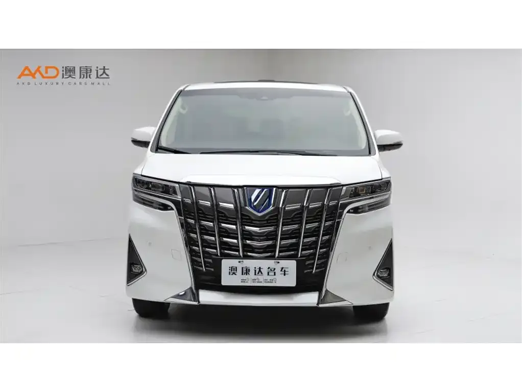 Toyota Alphard — фото 5