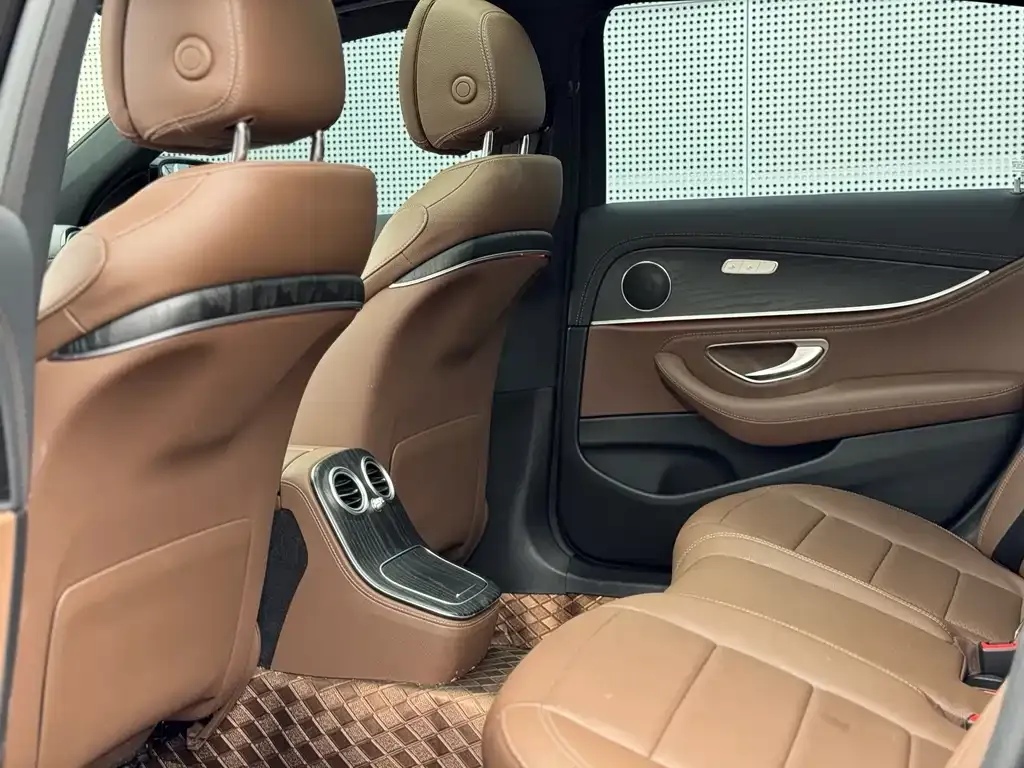 Mercedes-Benz E-Class New Energy — фото 2