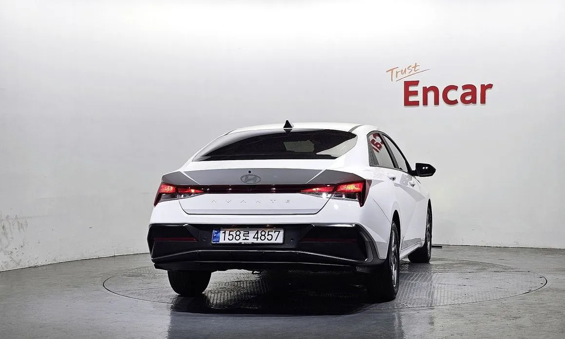 Hyundai AVANTE — фото 6