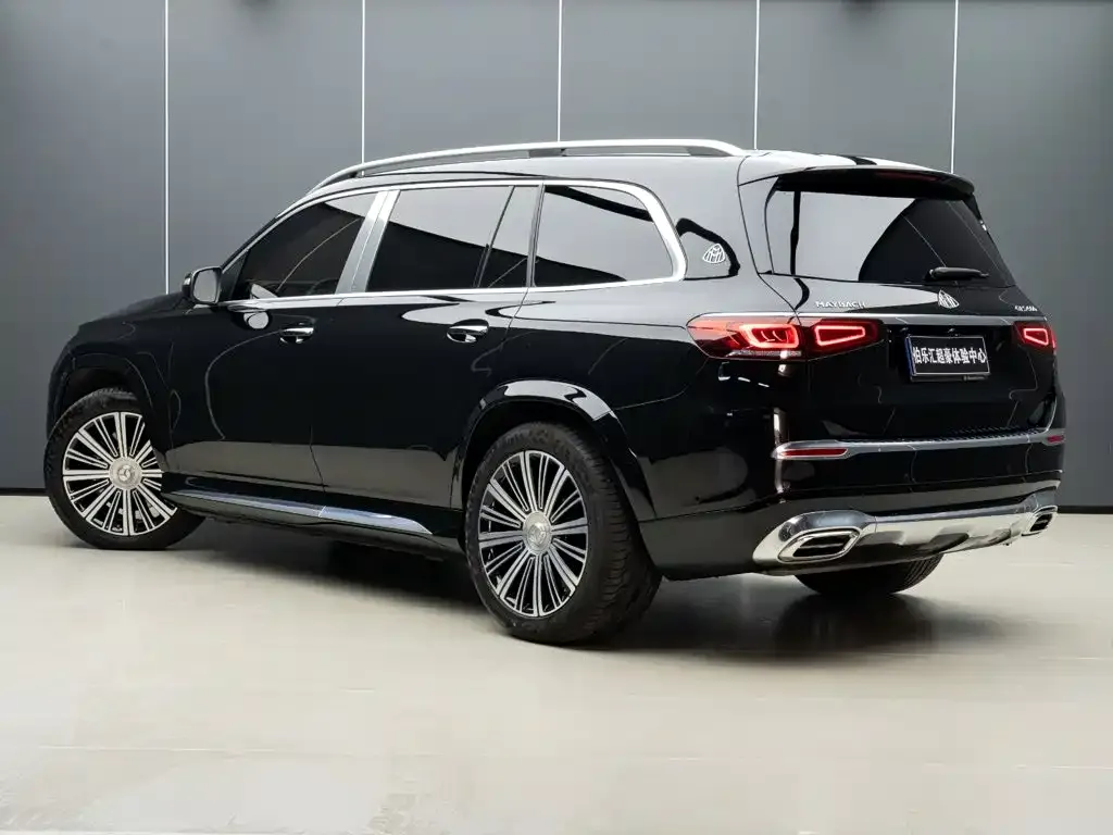 Mercedes-Benz GLS — фото 8