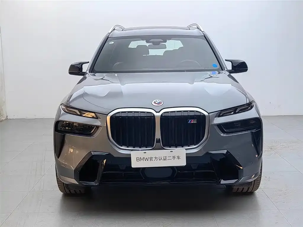 BMW X7 M60i 2025 из CN, фото 3