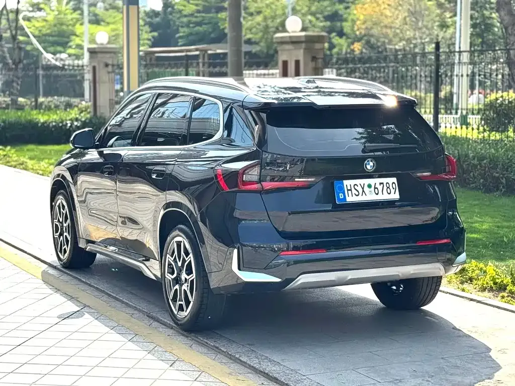 BMW X1 — фото 6