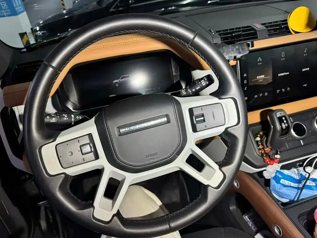 Land Rover Defender — фото 5