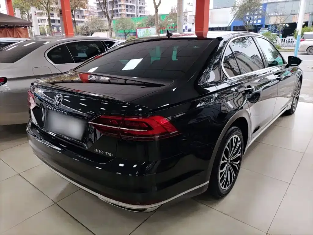 Volkswagen Phideon — фото 5