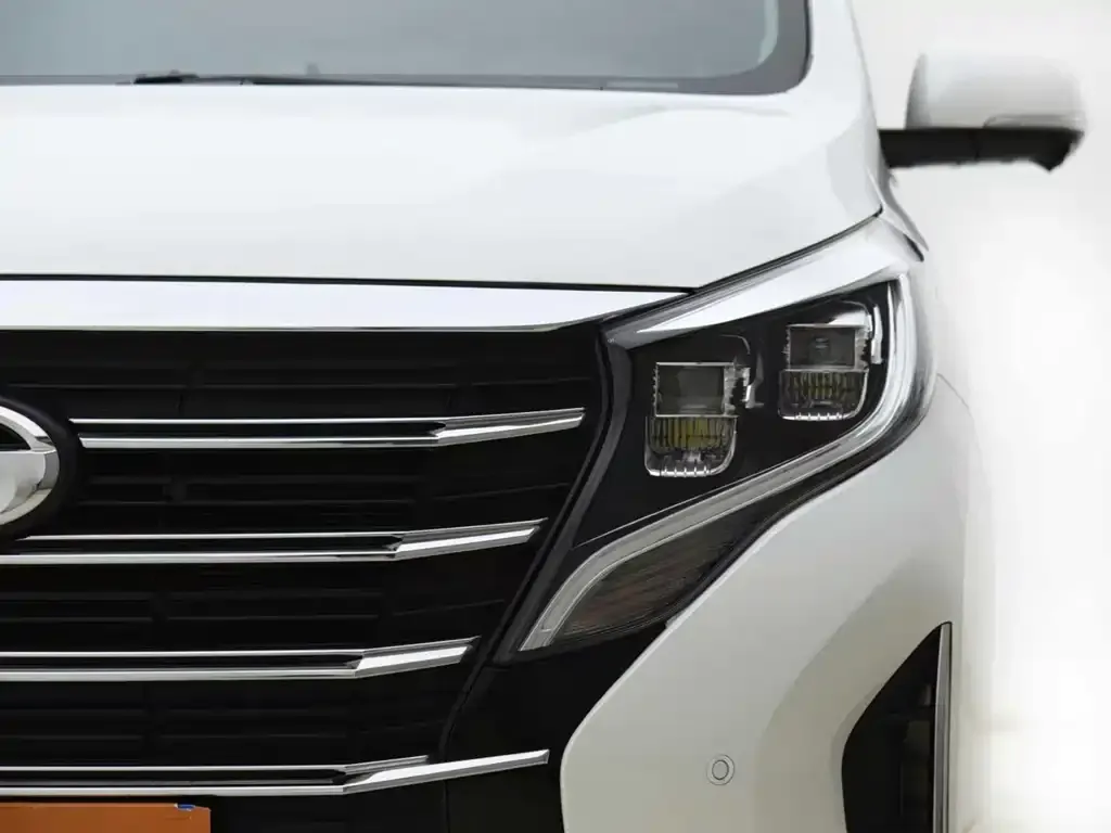 GAC Motor Trumpchi M8 — фото 7