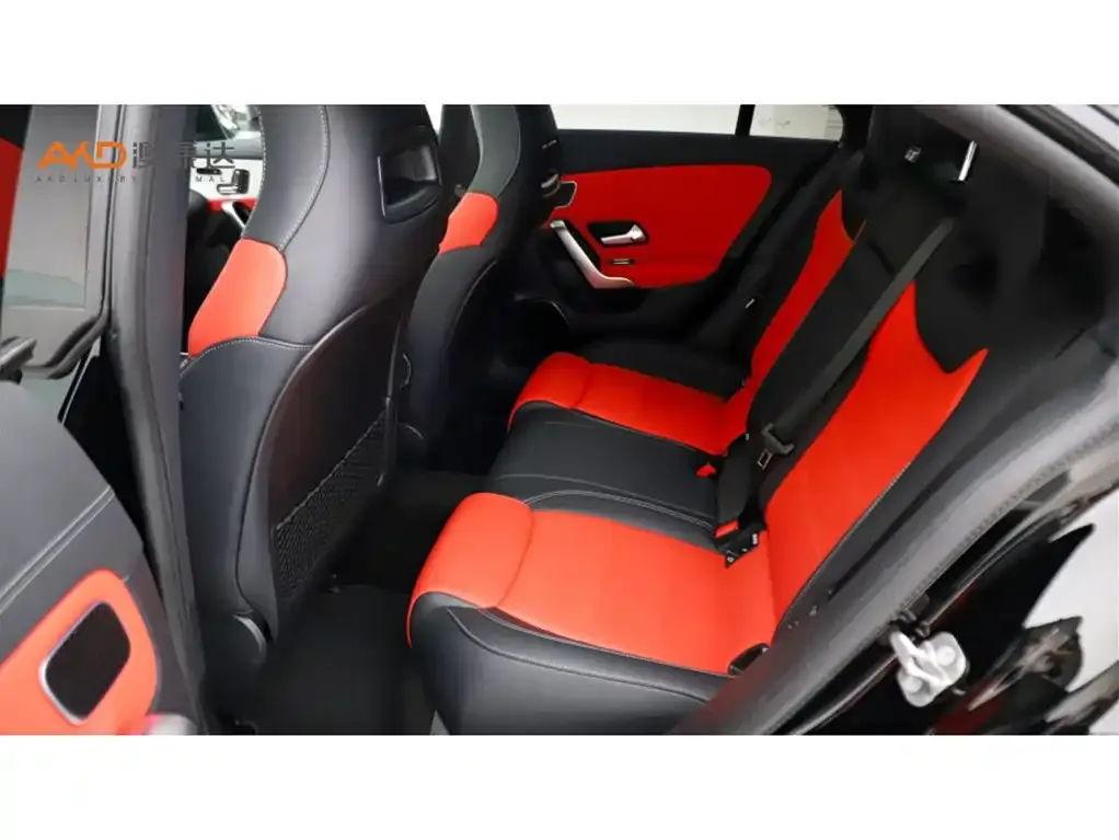 Mercedes-Benz CLA AMG — фото 7