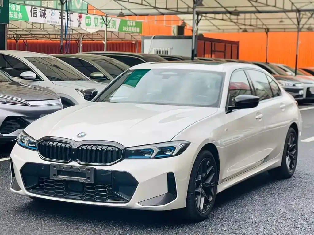 BMW 3 Series — фото 1