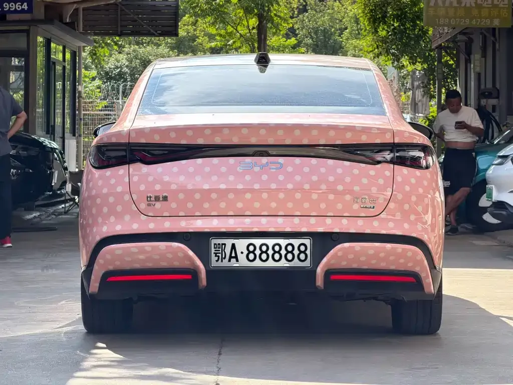 BYD Seal 06 — фото 8