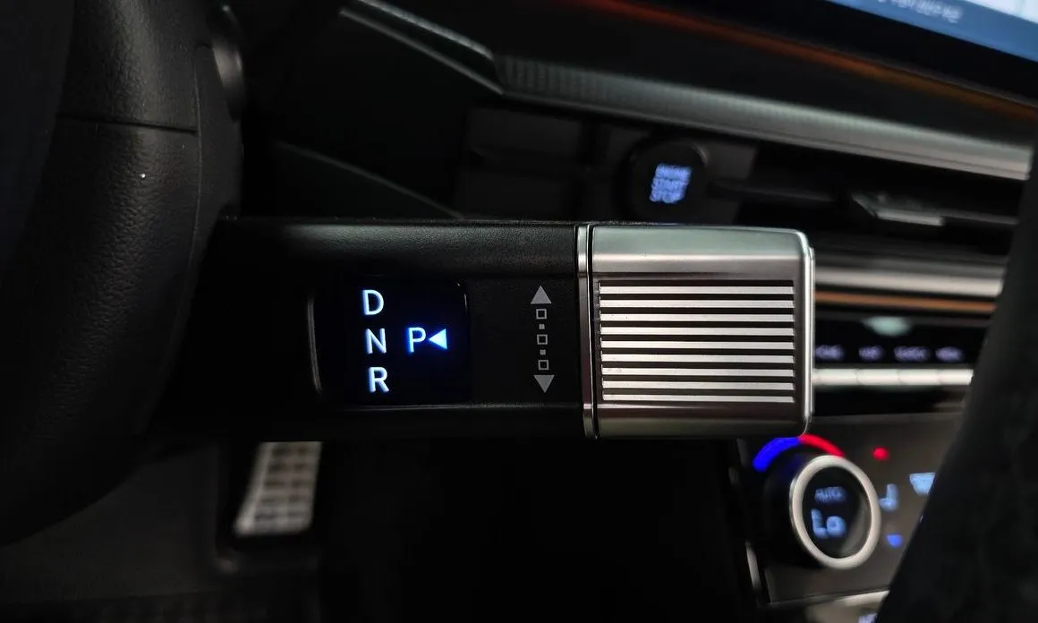 Hyundai Santafe — фото 2