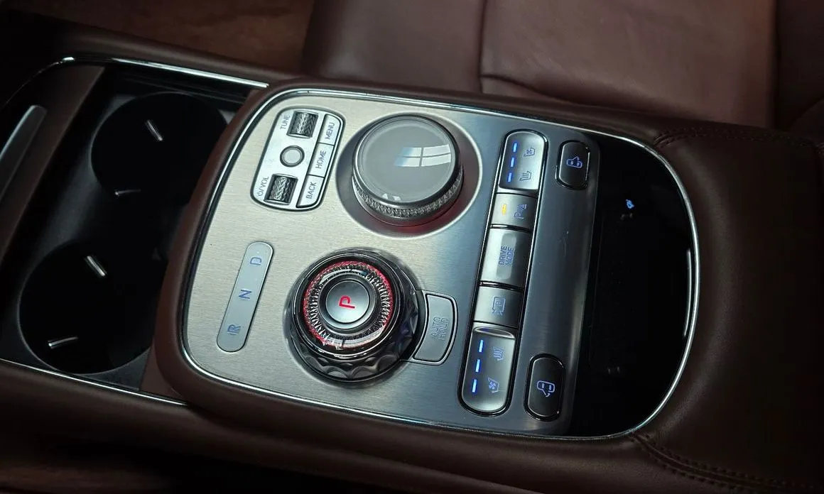 Genesis G90 — фото 3