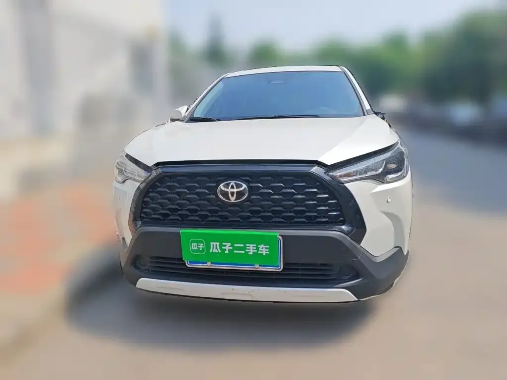 Toyota Corolla Cross — фото 6