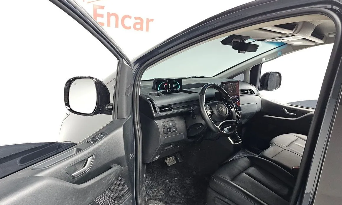 Hyundai Staria 2025 из KR, фото 5