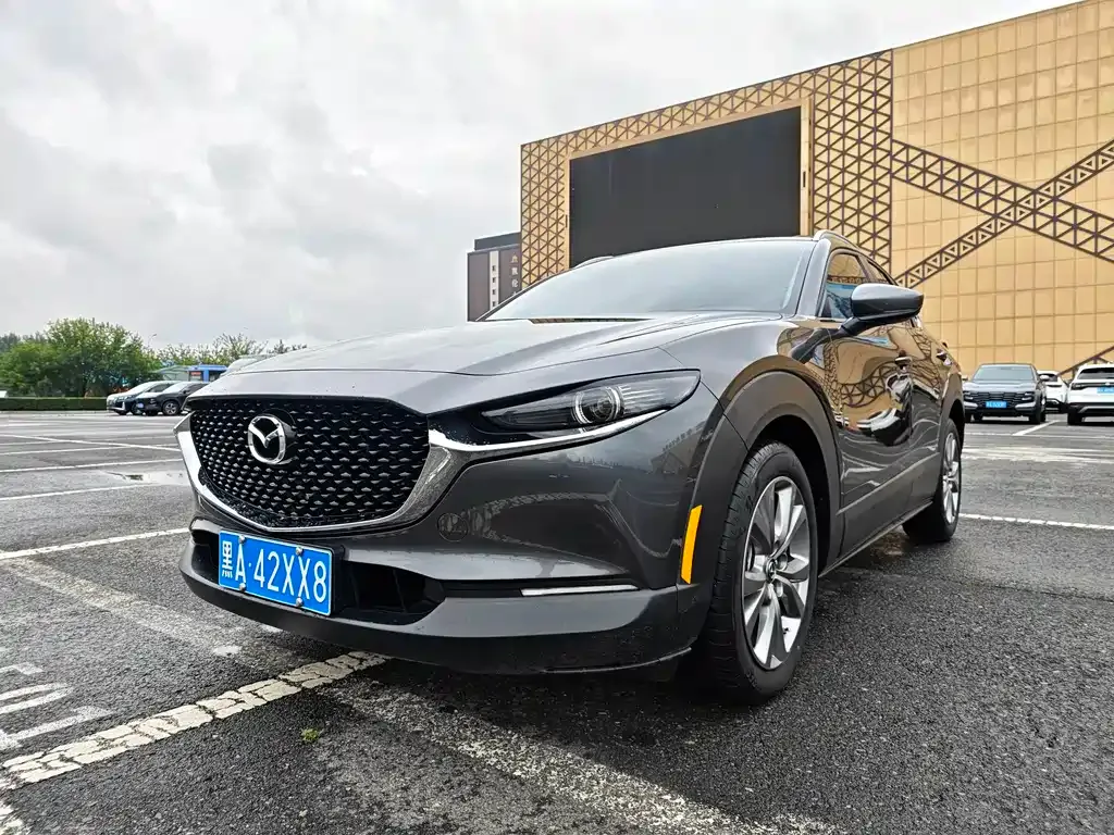 Mazda CX-30 — фото 1