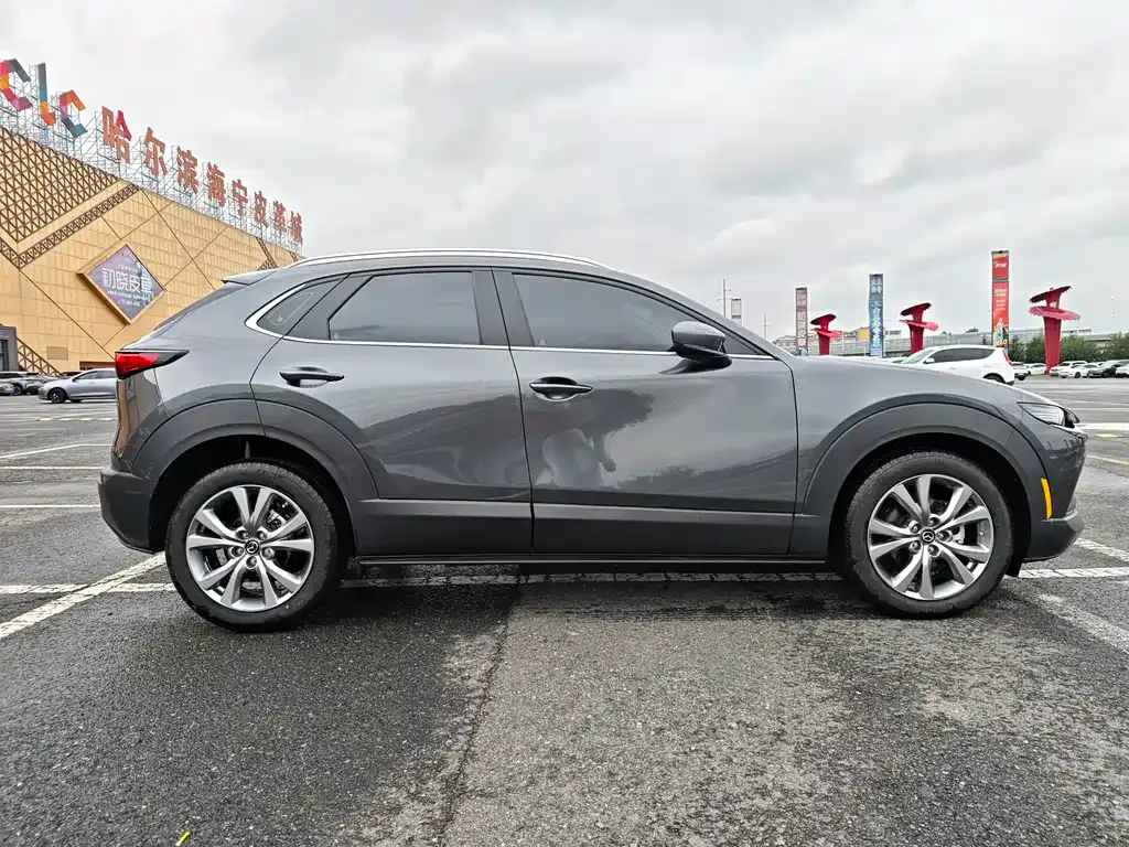 Mazda CX-30 — фото 10