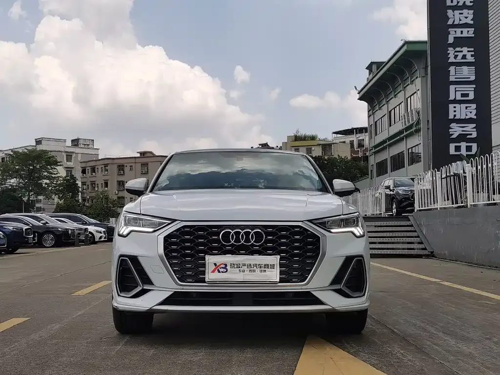 Audi Q3 Sportback — фото 8