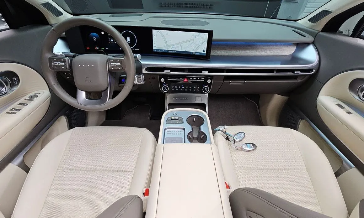 Hyundai Ioniq9 — фото 8