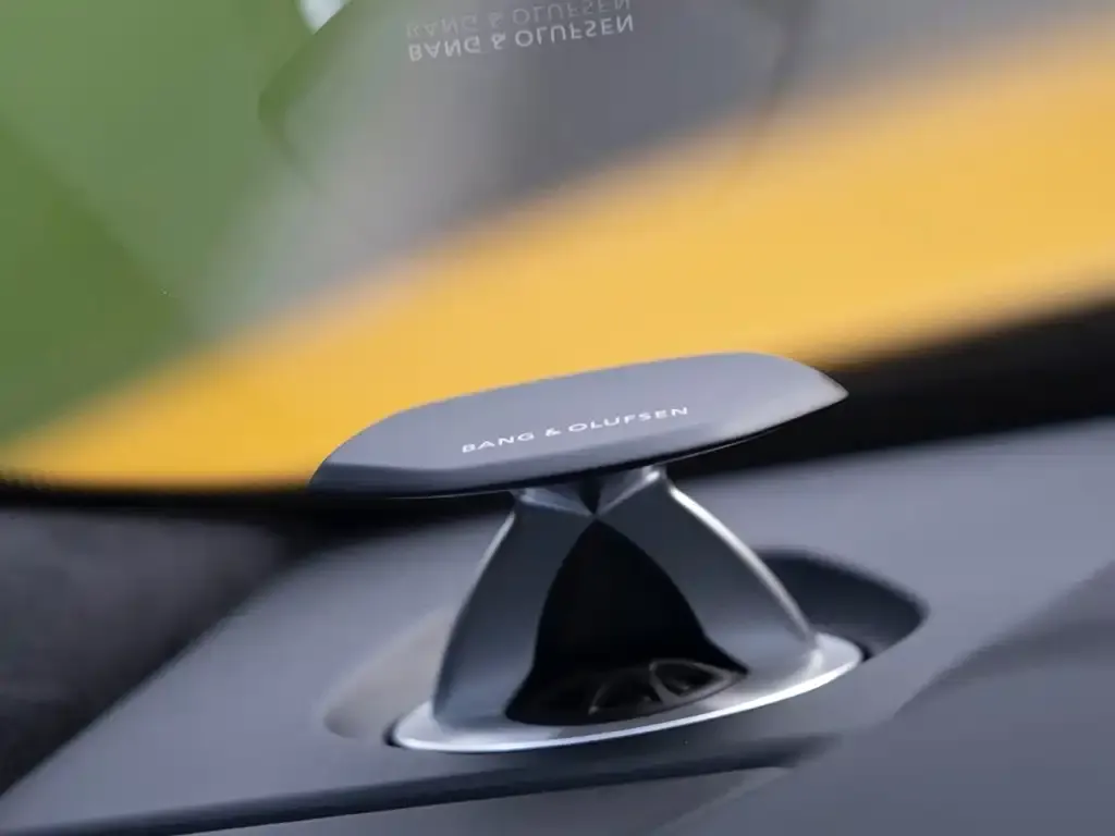 Lamborghini Urus — фото 2
