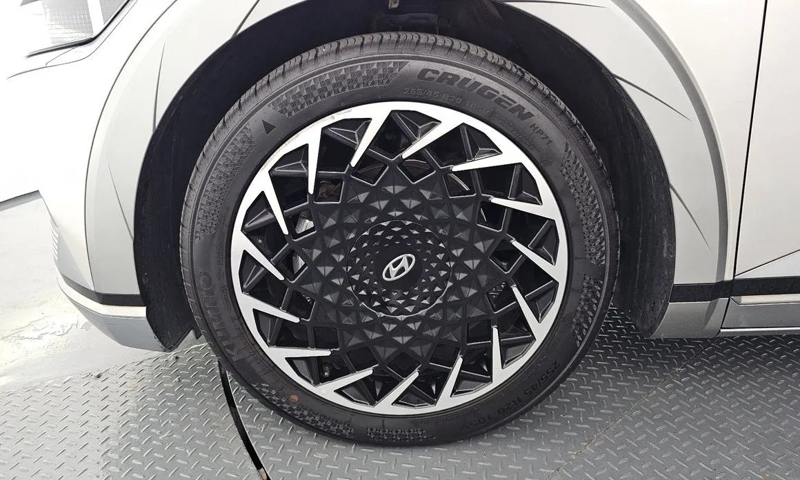 Hyundai Ioniq5 — фото 10