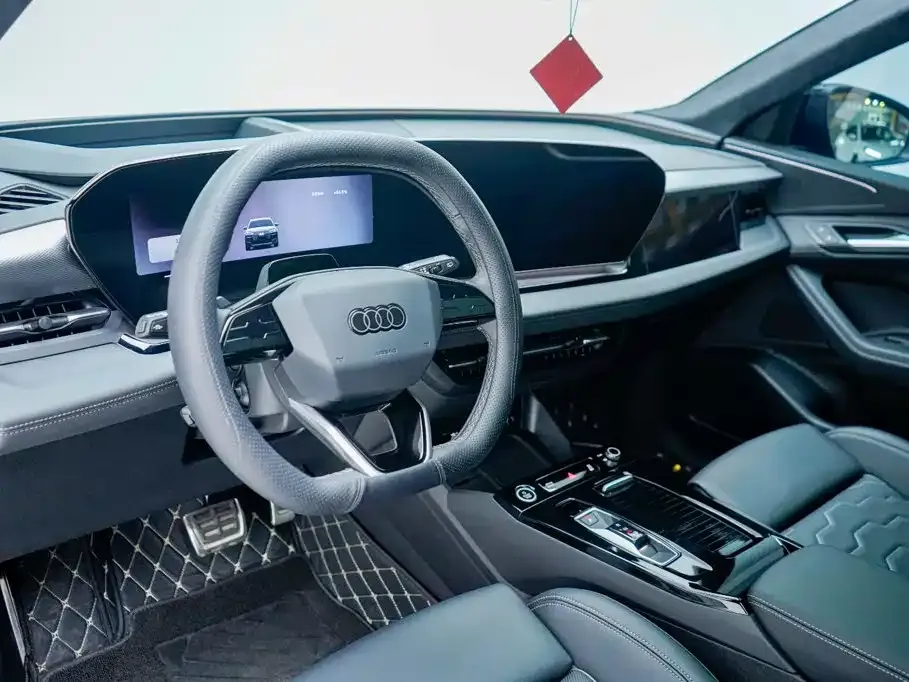 Audi Q6L e-tron — фото 9