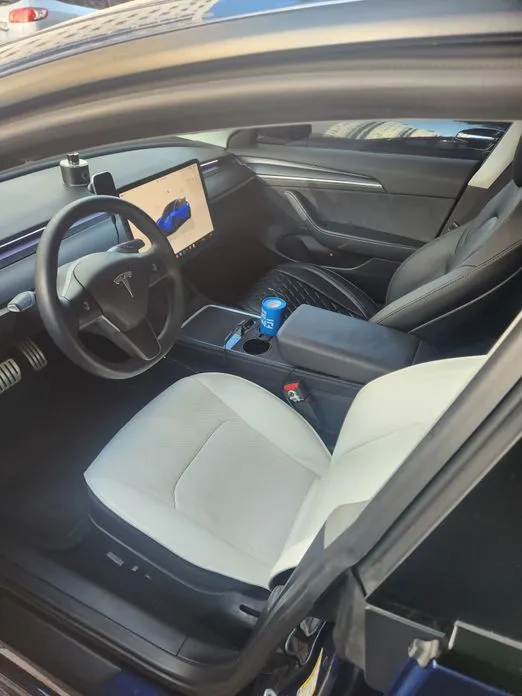 Tesla Model 3 — фото 4