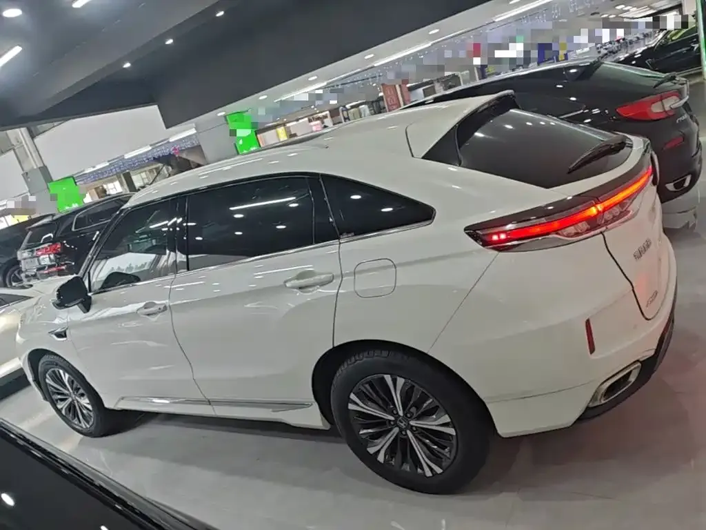 Honda UR-V — фото 9