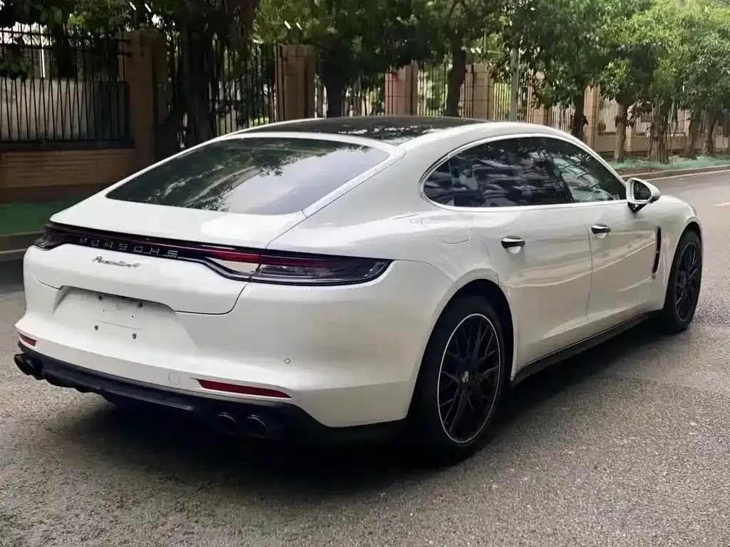 Porsche Panamera — фото 5