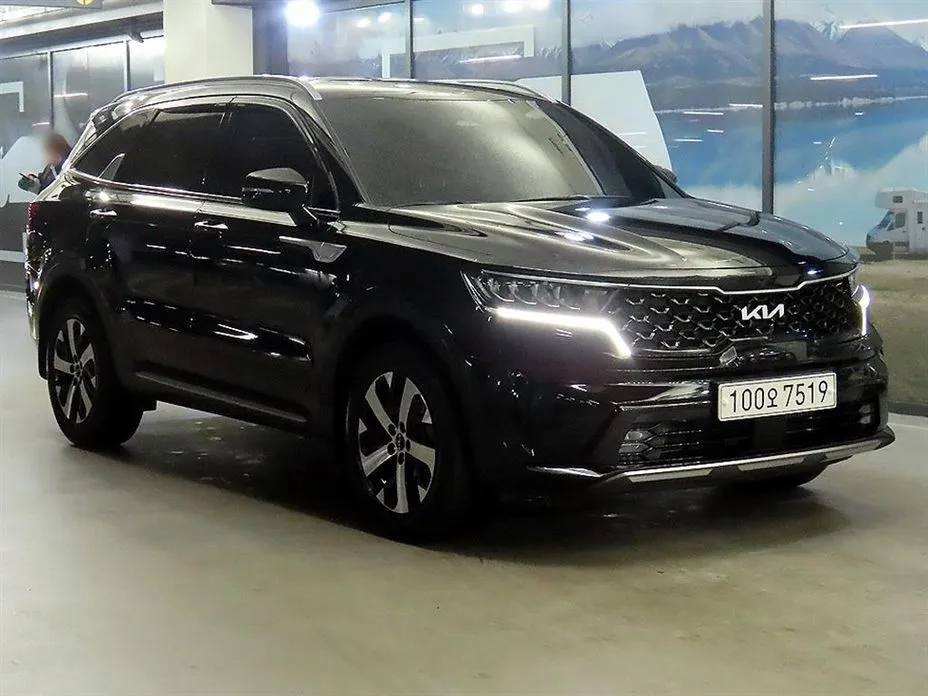 Kia Sorento — фото 5