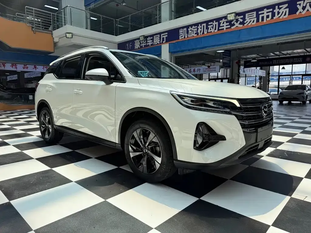 GAC Motor Trumpchi GS4 — фото 6