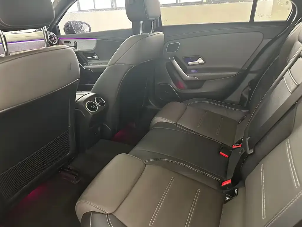 Mercedes-Benz A-Class AMG 2023 из CN, фото 3